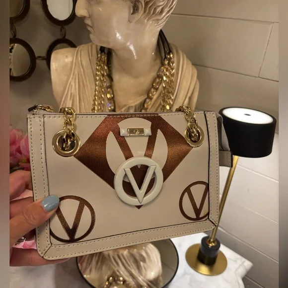 EUC Valentino White and Brown Shoulder Bag with Gold Chain - Picture 2 of 10